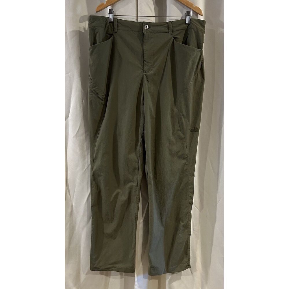 Northface Men's Green Nylon Hiking Outdoor Pants Size 40
